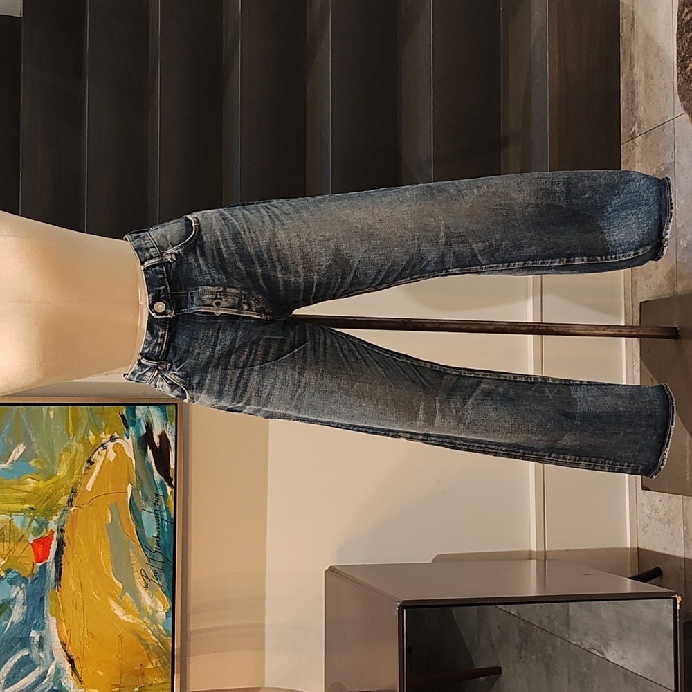 Moussy Vintage li howa size 30 jeans